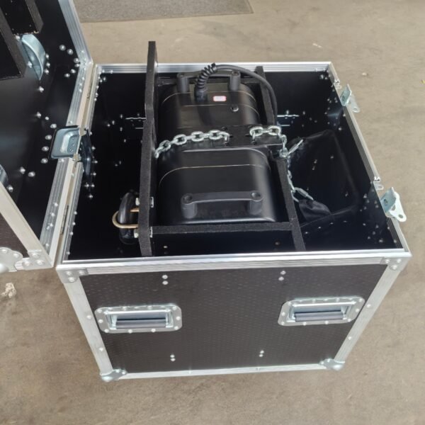 Coreat 1T Hoist in 24 x 24 Chain Hoist Flight Case - Image 3