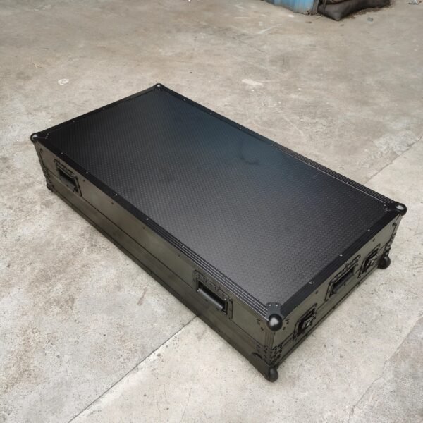 Black Fishin Portable Folding Z Style DJ Table - Image 10