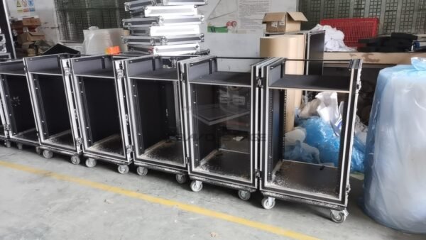 16U Space Shockproof Rack Case with 4U Mixer Top - Image 5