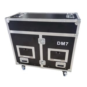 YAMAHA DM7 Flip-Ready Hydraulic Console Flight Case